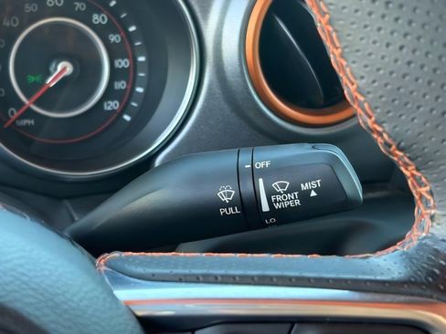 Used 2022 Jeep Gladiator Mojave w/ LED Lighting Group AWD/4WD image 16