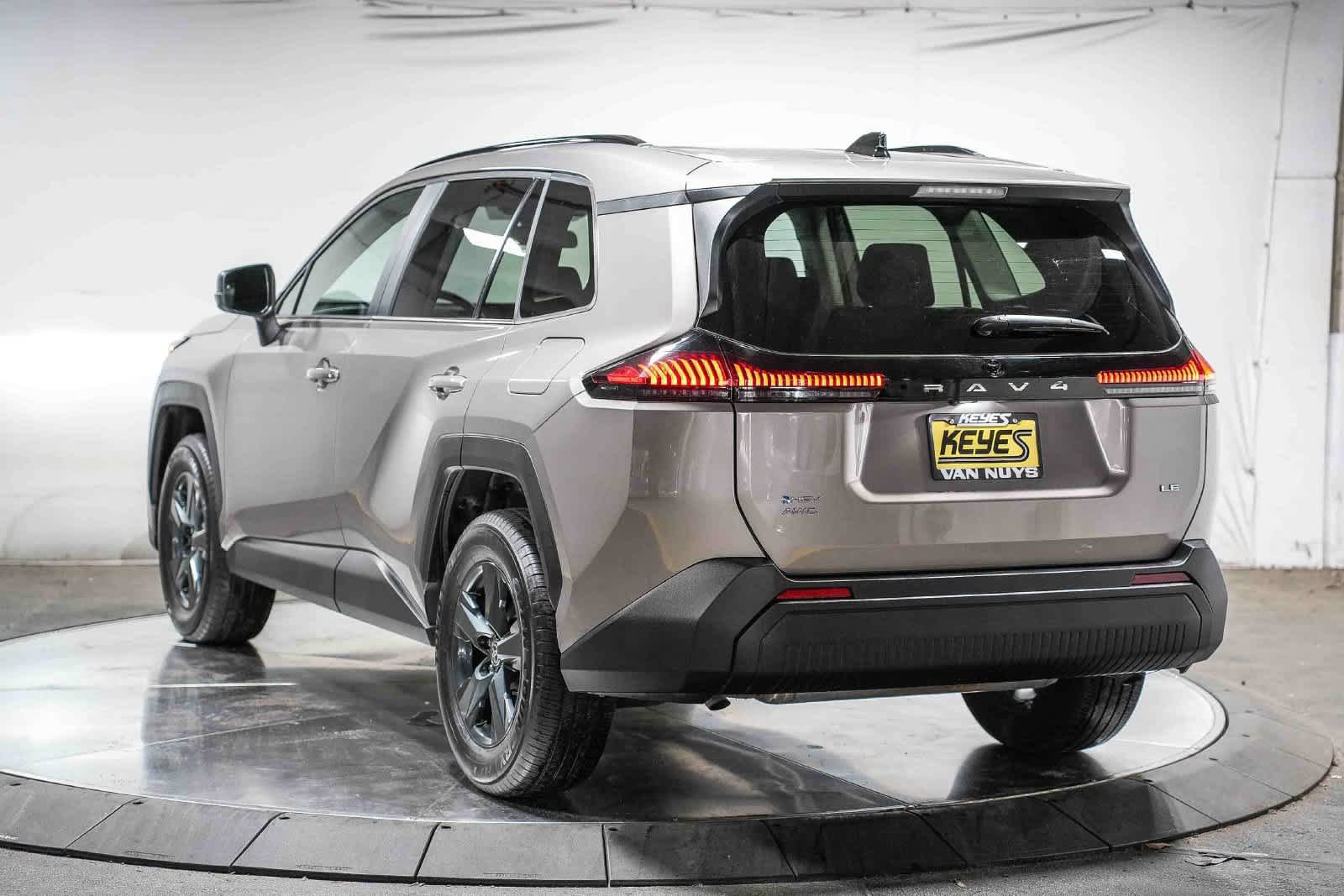 Certified 2026 Toyota RAV4 LE AWD/4WD image 7