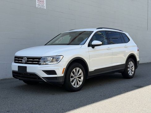Used 2018 Volkswagen Tiguan S AWD/4WD image 2