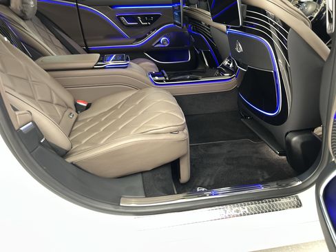 Certified 2024 Mercedes-Benz Maybach S 580 4MATIC image 45