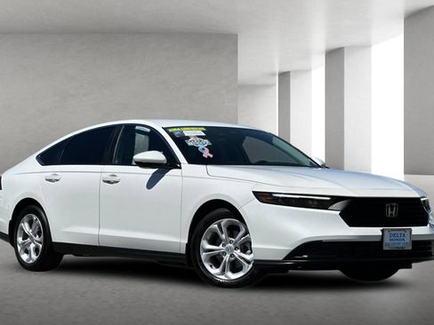 Certified 2026 Honda Accord LX image 2