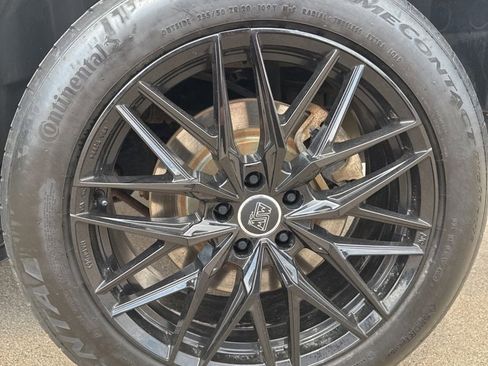 Used 2018 Ford Explorer Platinum AWD/4WD image 34