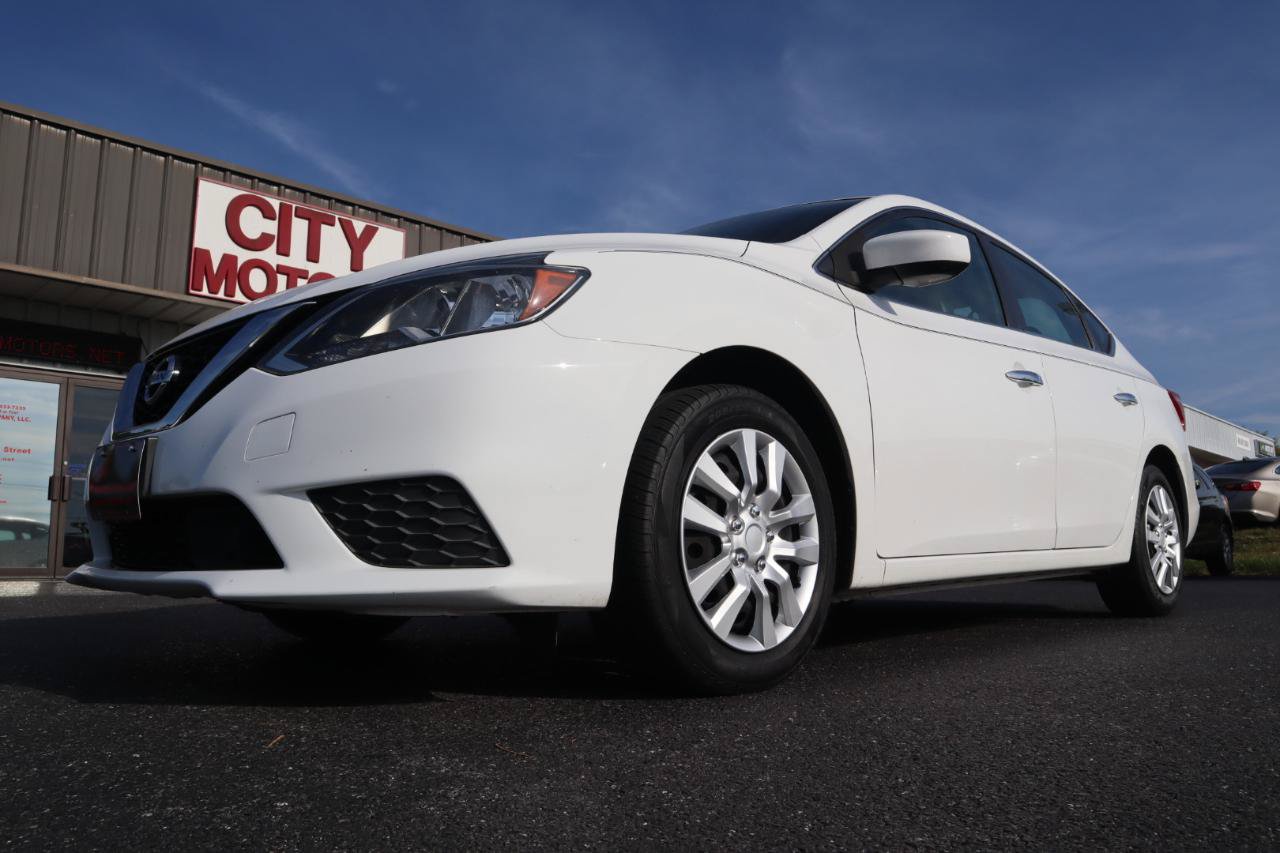 Used 2019 Nissan Sentra S FWD image 16