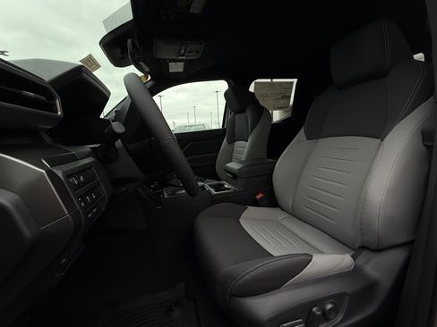 New 2026 Toyota Tacoma TRD Off-Road AWD/4WD image 10