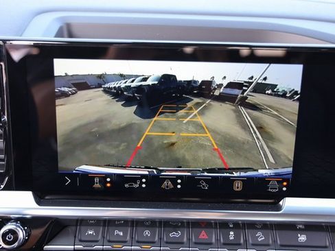 New 2026 GMC Sierra 1500 SLT image 20