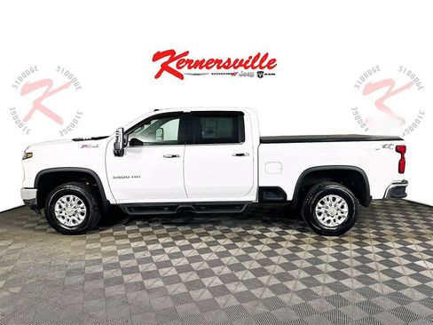 Used 2024 Chevrolet Silverado 3500 LTZ image 4