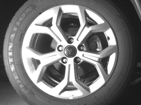 Used 2025 Jeep Compass Latitude AWD/4WD image 15