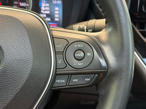 Used 2022 Toyota Corolla SE w/ SE Premium Package FWD image 25