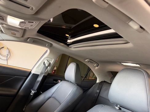 Used 2017 Lexus IS 200t w/ Navigation System Package image 11