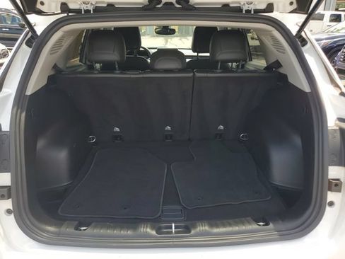 Used 2022 Jeep Compass Latitude FWD image 10