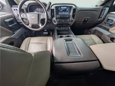 Used 2017 Chevrolet Silverado 1500 LTZ Z71 w/ LTZ Plus Package AWD/4WD image 33
