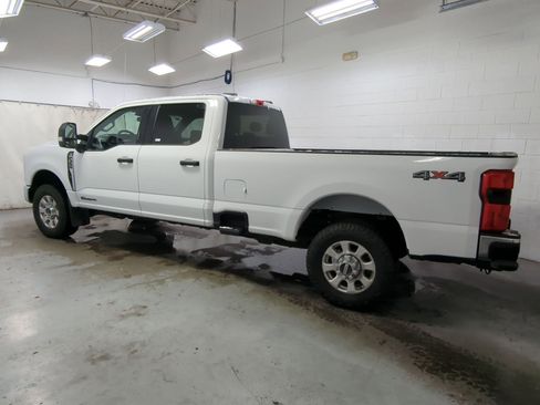 Used 2023 Ford F350 XLT w/ 360-Degree Camera Package image 5