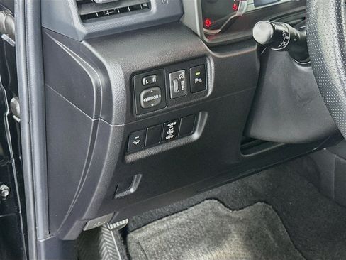 Used 2015 Toyota 4Runner Limited RWD image 16