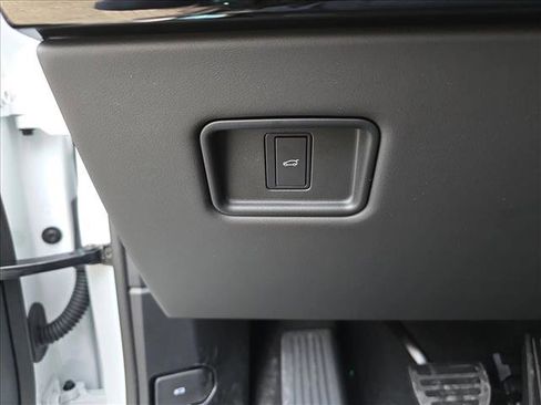 New 2026 Land Rover Range Rover Sport SE image 26