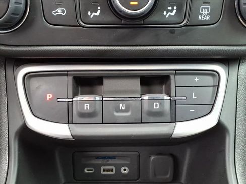 Certified 2024 GMC Terrain SLT w/ LPO, Floor Liner Package image 29