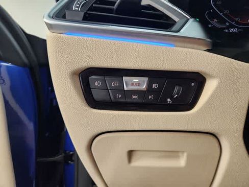 Used 2021 BMW 430i Coupe w/ M Sport Package RWD image 39