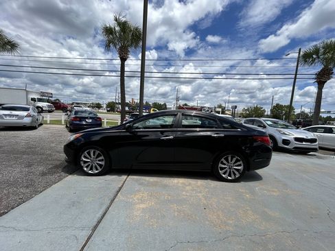 Used 2011 Hyundai Sonata SE FWD image 5