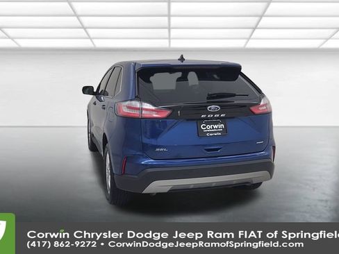 Used 2023 Ford Edge SEL image 12