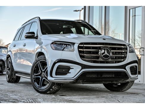 New 2026 Mercedes-Benz GLS 450 4MATIC image 1