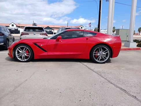 Used 2016 Chevrolet Corvette Stingray Coupe image 6