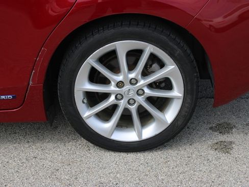 Used 2013 Lexus CT 200h w/ Premium Pkg w/Navigation image 30