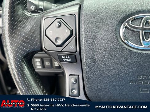 Used 2019 Toyota Tacoma TRD Off-Road AWD/4WD image 20