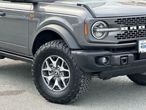 Used 2025 Ford Bronco Badlands AWD/4WD image 2