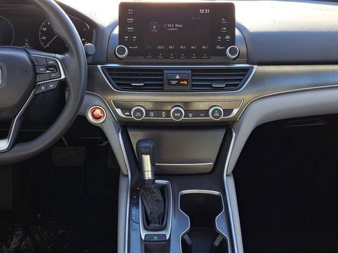 Certified 2018 Honda Accord LX image 23