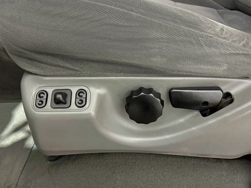 Used 2002 Ford F250 XLT image 26