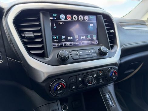 Used 2019 GMC Acadia SLT w/ Black Edition image 24