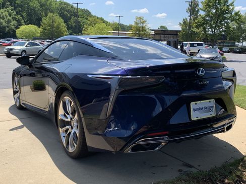 Used 2018 Lexus LC 500 Coupe w/ Sport Package RWD image 8