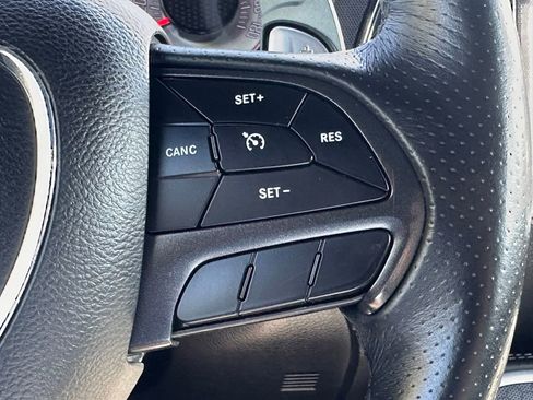 Used 2018 Dodge Challenger T/A image 27