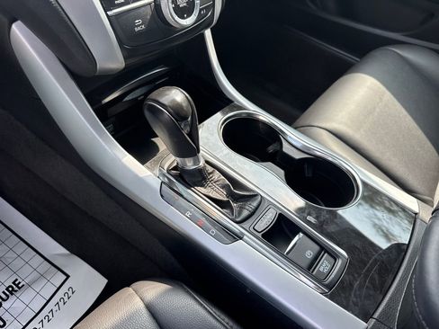 Used 2019 Acura TLX FWD image 16