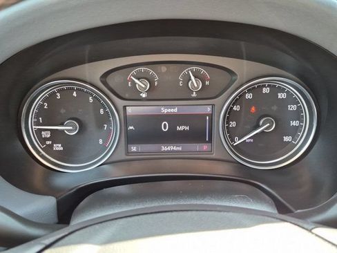 Used 2023 Buick Enclave Essence w/ Experience Buick Package FWD image 11