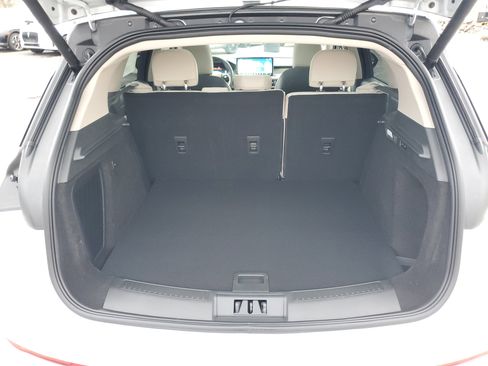 New 2026 Lincoln Corsair Premiere image 29