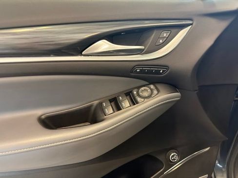 Used 2020 Buick Enclave Premium w/ Surround and Sites Package AWD/4WD image 31