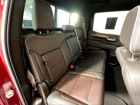 Used 2023 GMC Sierra 1500 Denali AWD/4WD image 35