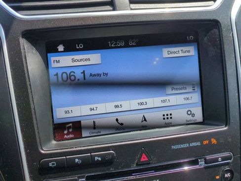 Used 2018 Ford Explorer Limited w/ Equipment Group 301A AWD/4WD image 20