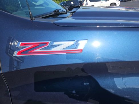 Used 2022 Chevrolet Silverado 1500 LTZ w/ LTZ Convenience Package II AWD/4WD image 7