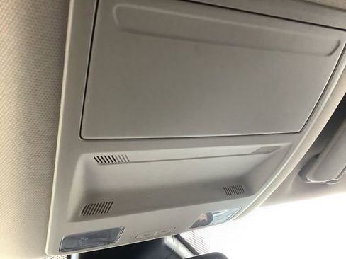 Used 2023 Ford Ranger XLT w/ Equipment Group 302A High image 34