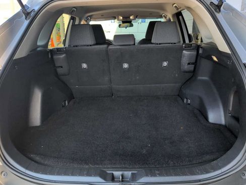 Used 2024 Toyota RAV4 LE AWD/4WD image 31
