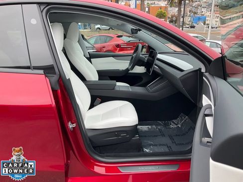 Used 2026 Tesla Model Y 2WD image 66