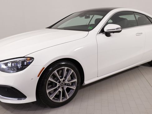 Used 2023 Mercedes-Benz E 450 4MATIC Coupe image 4