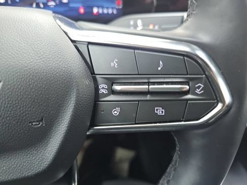 Used 2026 Chevrolet Equinox LT FWD image 24