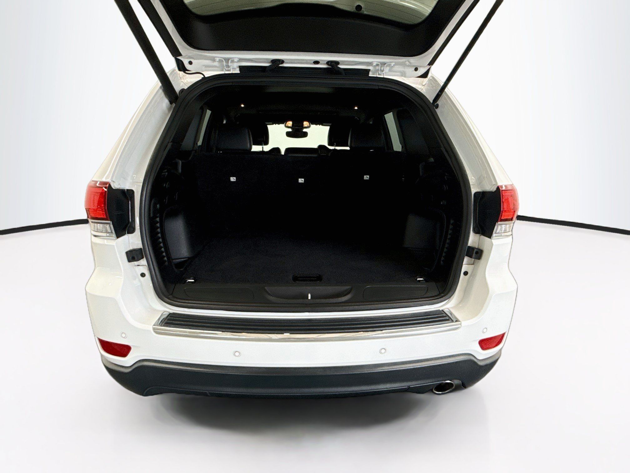 Used 2021 Jeep Grand Cherokee Limited RWD image 31