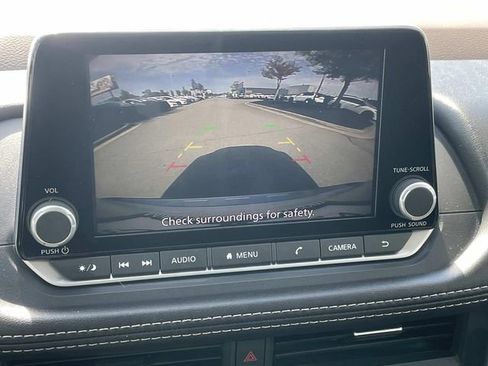 Certified 2023 Nissan Rogue SV w/ SV Premium B Package FWD image 30
