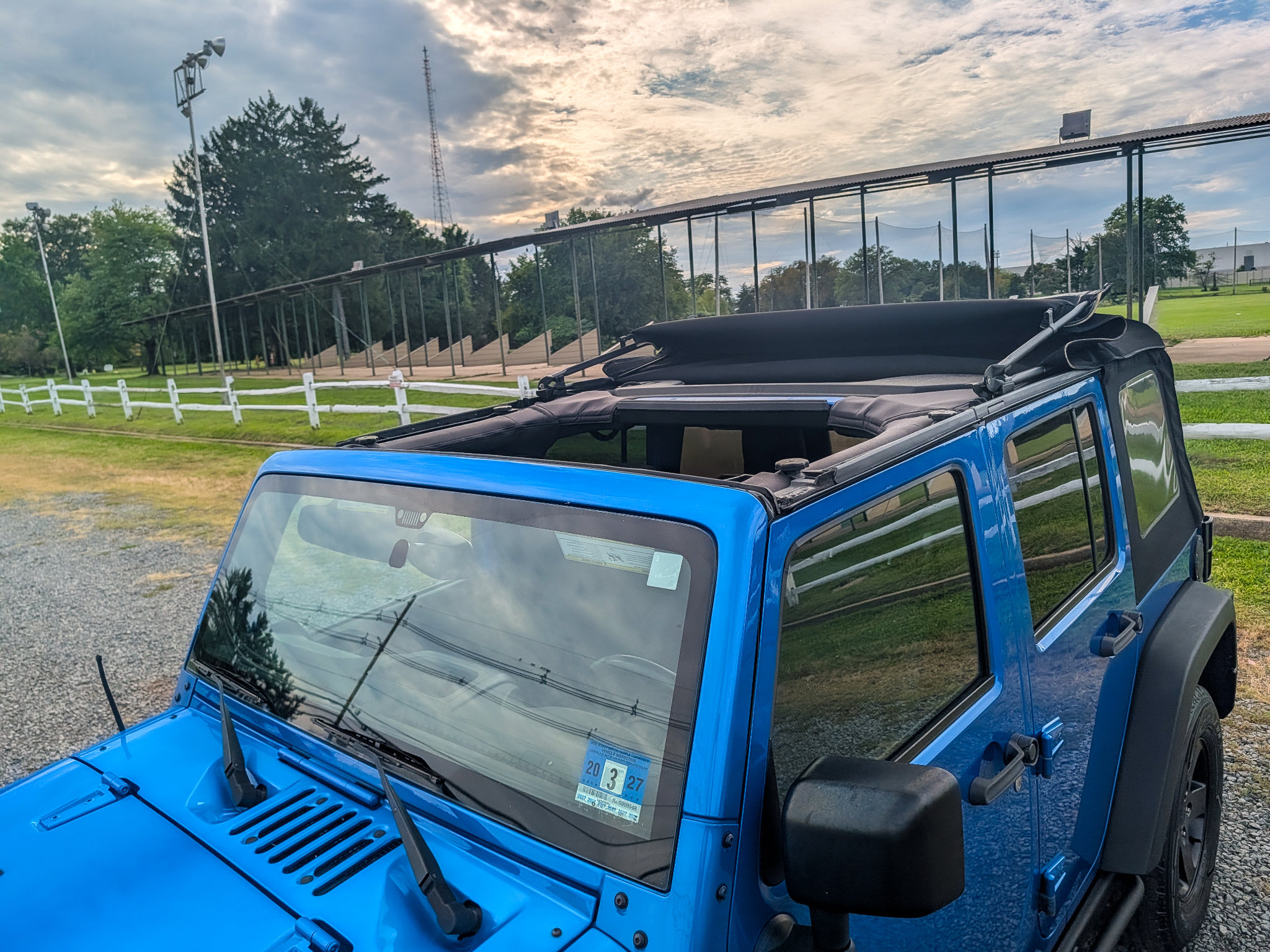 Used 2016 Jeep Wrangler Unlimited Sport AWD/4WD image 11