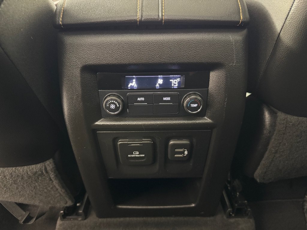 Used 2019 Chevrolet Traverse LT w/ LT Premium Package FWD image 22
