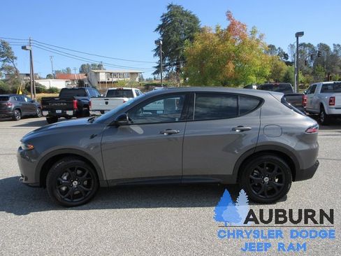 Used 2024 Dodge Hornet R/T Plus w/ R/T Blacktop Package image 9