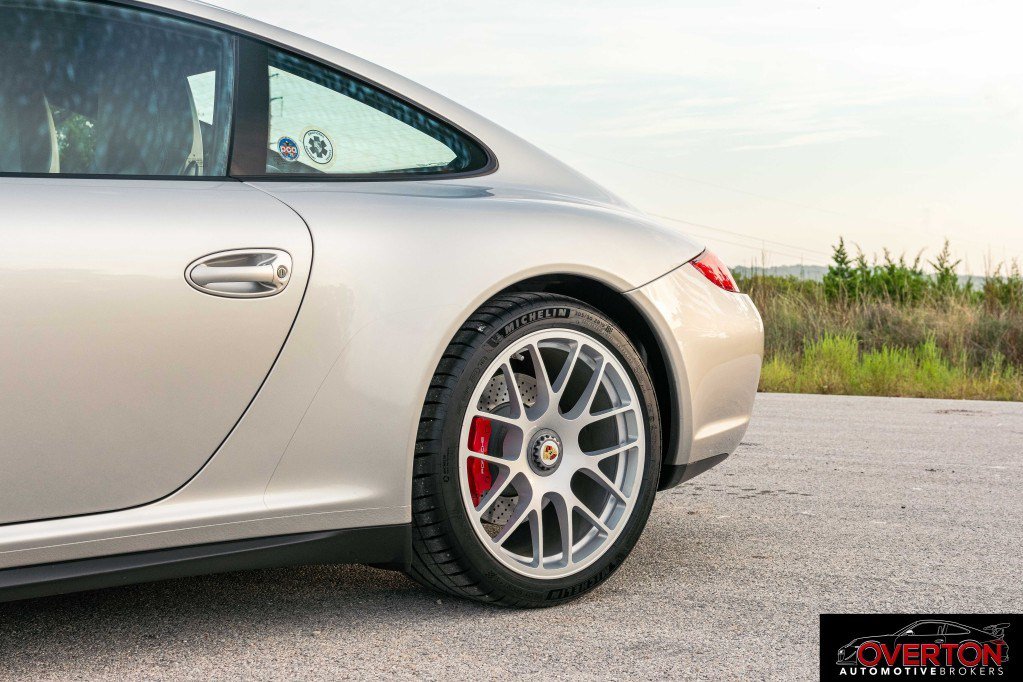 Used 2012 Porsche 911 Carrera 4 GTS AWD/4WD image 4